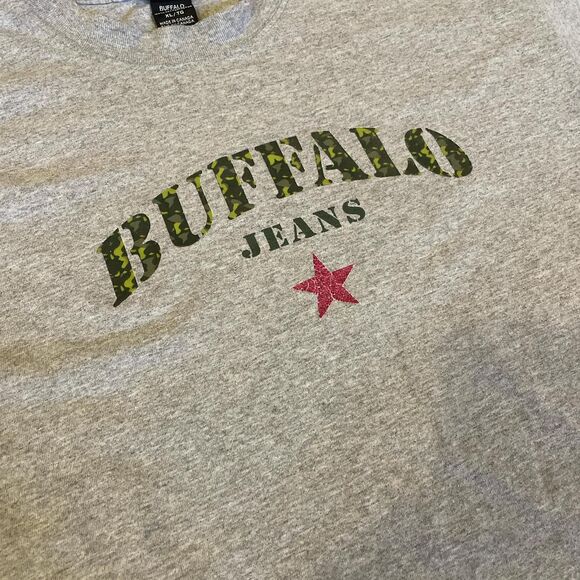 buffalo jeans camo logo graphic tee with pink glittery star size extra large - Picture 2 of 8